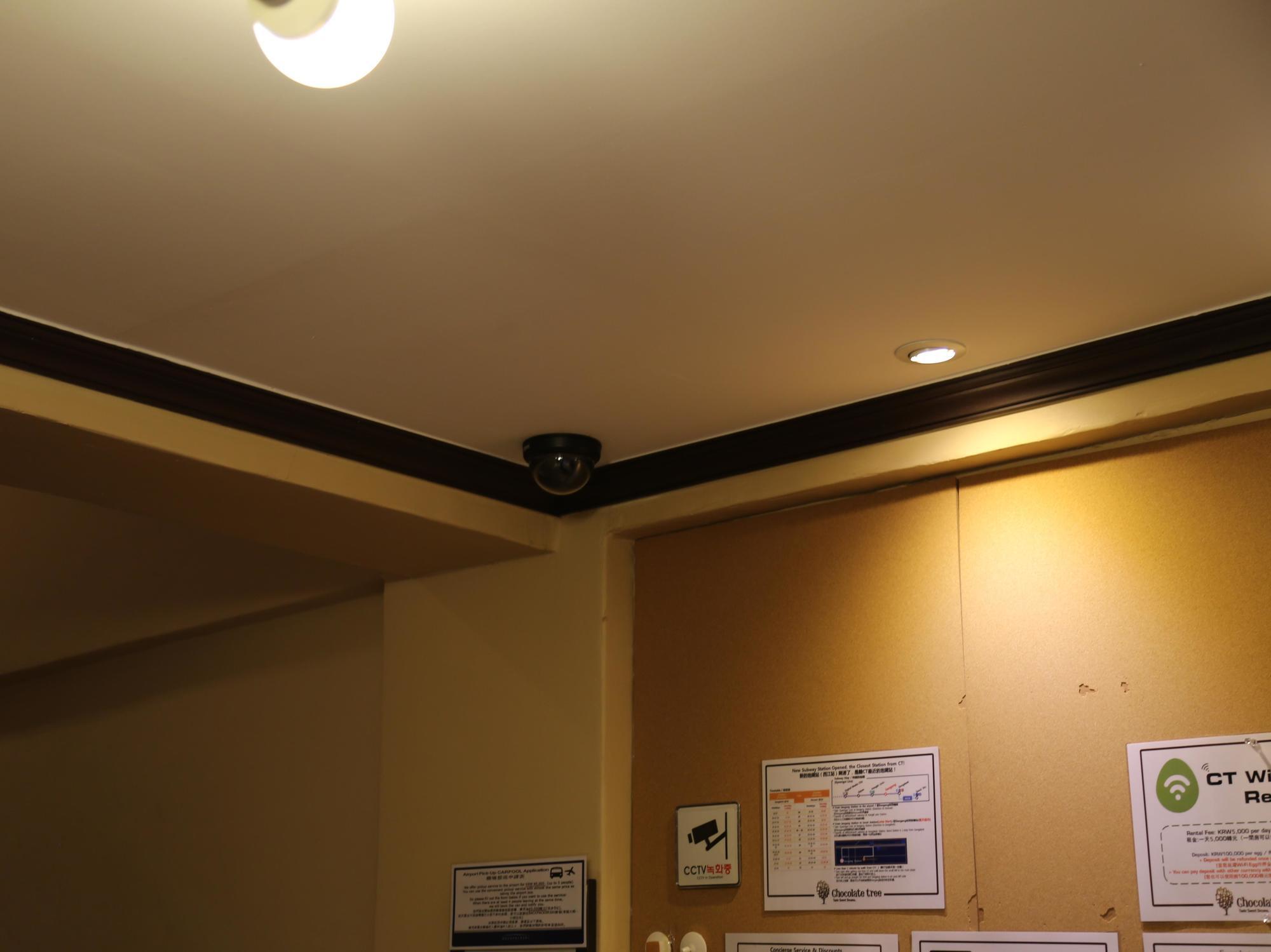 Chocolate Tree Sinchon Hotel Seoul Exterior photo