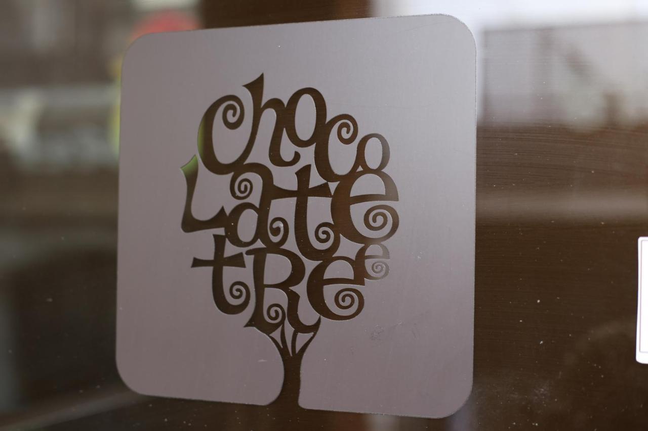 Chocolate Tree Sinchon Hotel Seoul Exterior photo